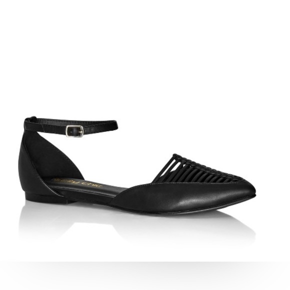 Wide Fit Black Flat - Picture 1 of 4